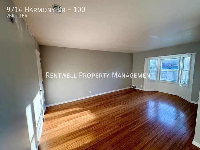 Building Photo - 9714 Harmony Dr