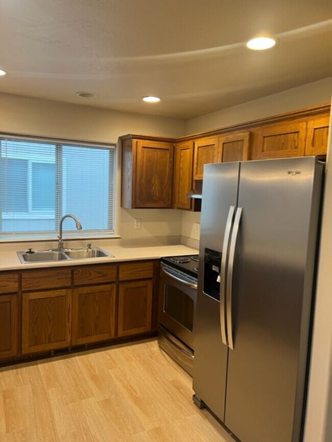 Foto del edificio - 1297 Clearsprings Dr
