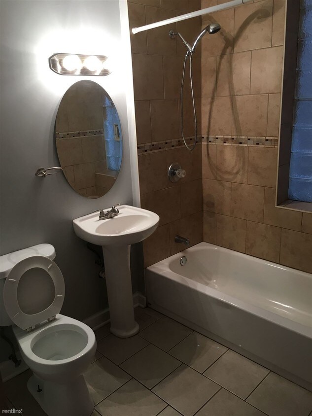 Primary Photo - 2826 W 21st Pl