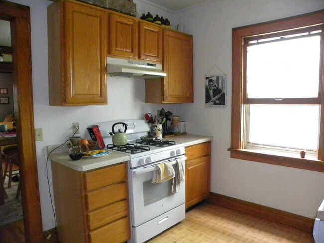 Foto del edificio - 831 E Gorham St