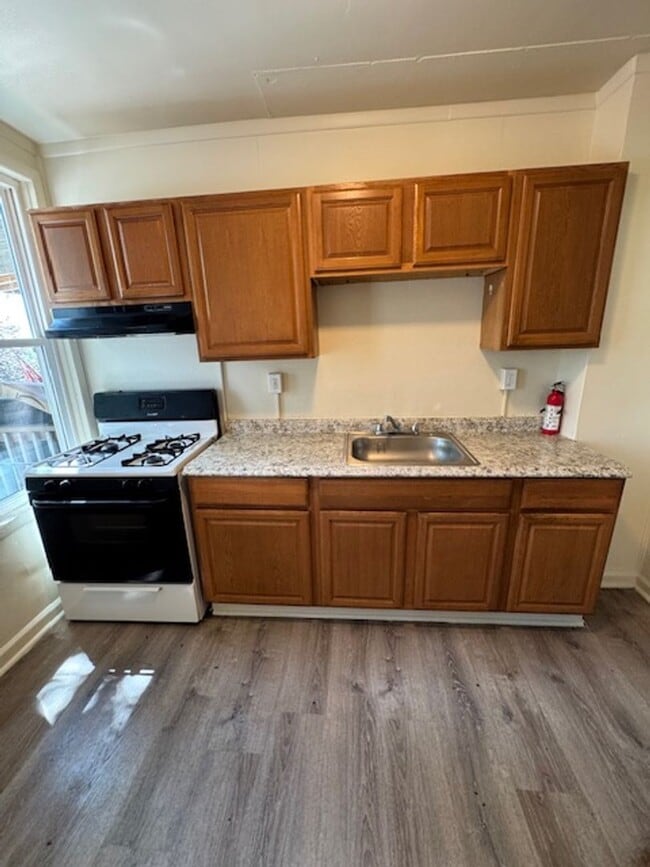 Foto del edificio - 3 Bedroom Semi-Detached  Home