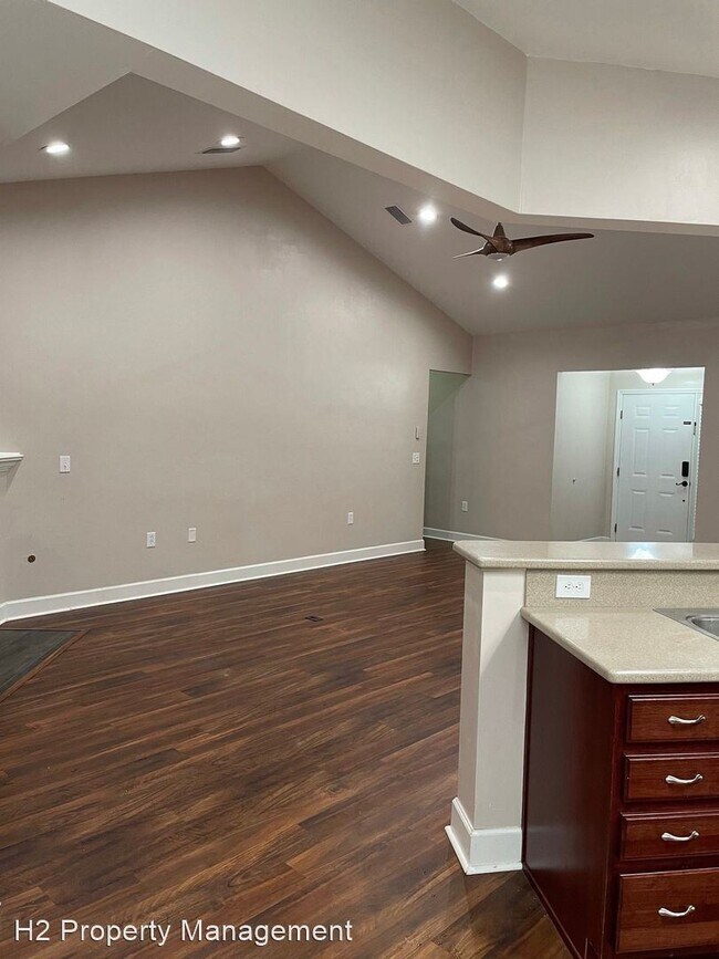 Building Photo - 3 br, 2 bath House - 6145 Observation Circle