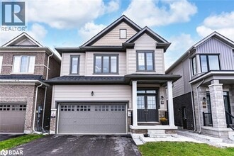 Building Photo - 148 Nottingham Rd