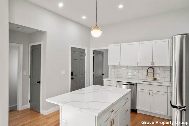 Foto del edificio - 531 E 5th St