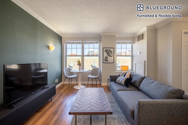 Building Photo - 1325 15th St NW