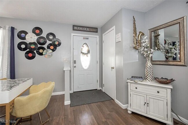 Foto del edificio - Gorgeous 4BD/2 BA Home for Rent- Cleveland- FIRST MONTH RENT 1/2 OFF!