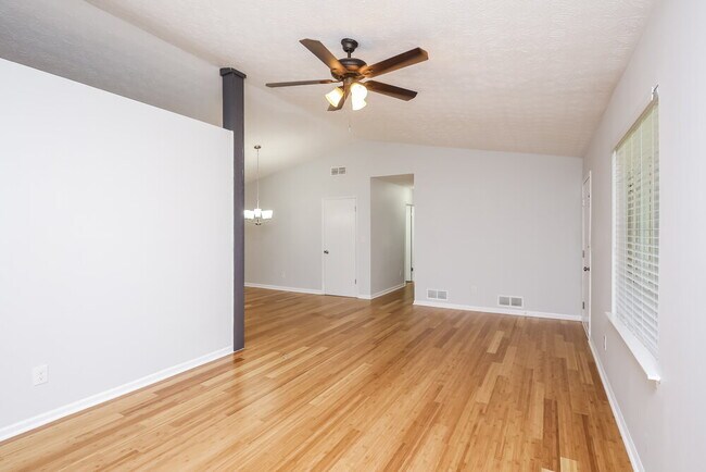 Foto del edificio - 1890 Lamplighter Way