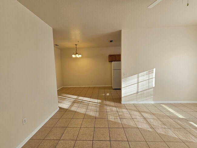 Foto del edificio - 2/2 ( Eagle Trace) Charming, updated townhome