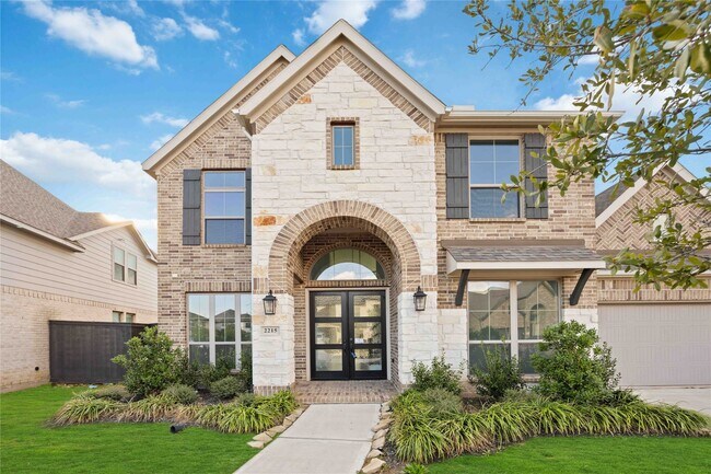 Foto del edificio - 2215 Falling Fig Ln