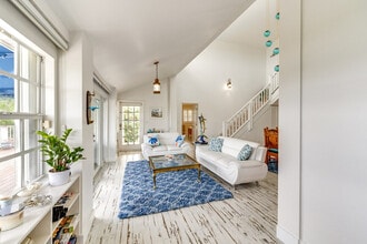 Building Photo - 45 Mutiny Pl