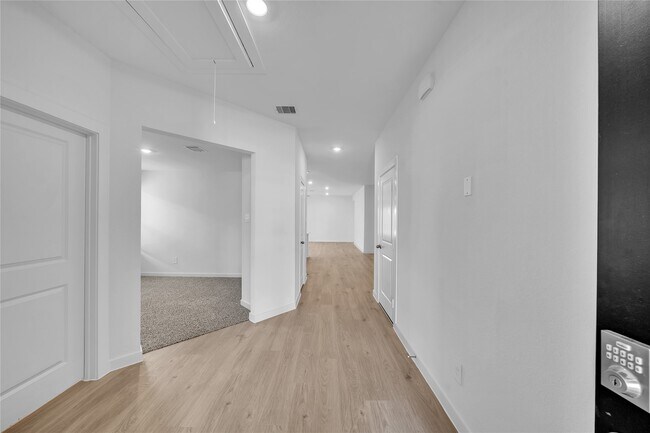 Foto del edificio - 30715 Wicklow Gdns Dr