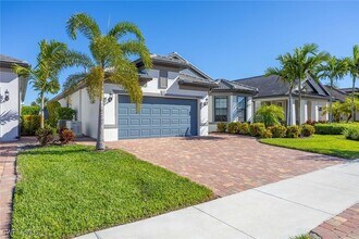 Building Photo - 6767 Pennyroyal Dr