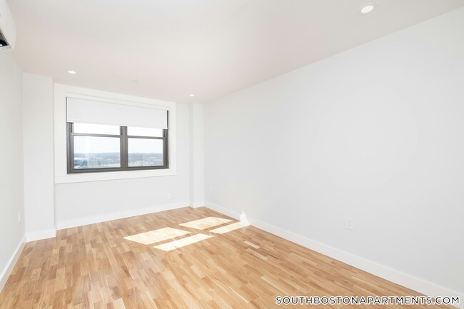 Foto del edificio - 1410 Columbia Rd