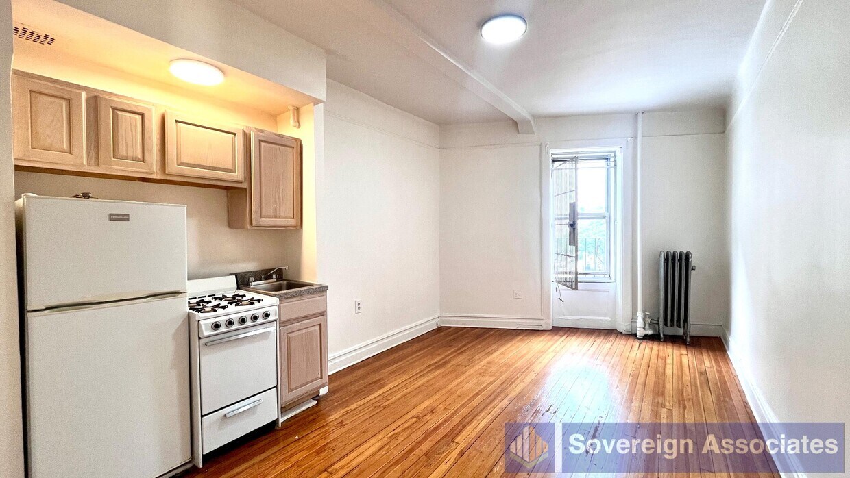 Foto principal - 936 West End Ave