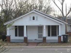 Building Photo - 1309 N Charlotte Ave