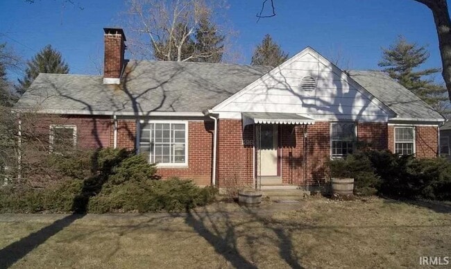 Building Photo - 1316 N Salisbury St