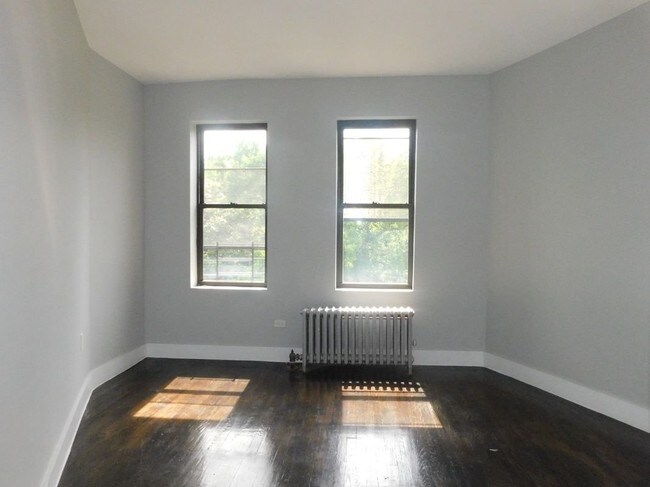 Building Photo - 55 West Mosholu Parkway North
