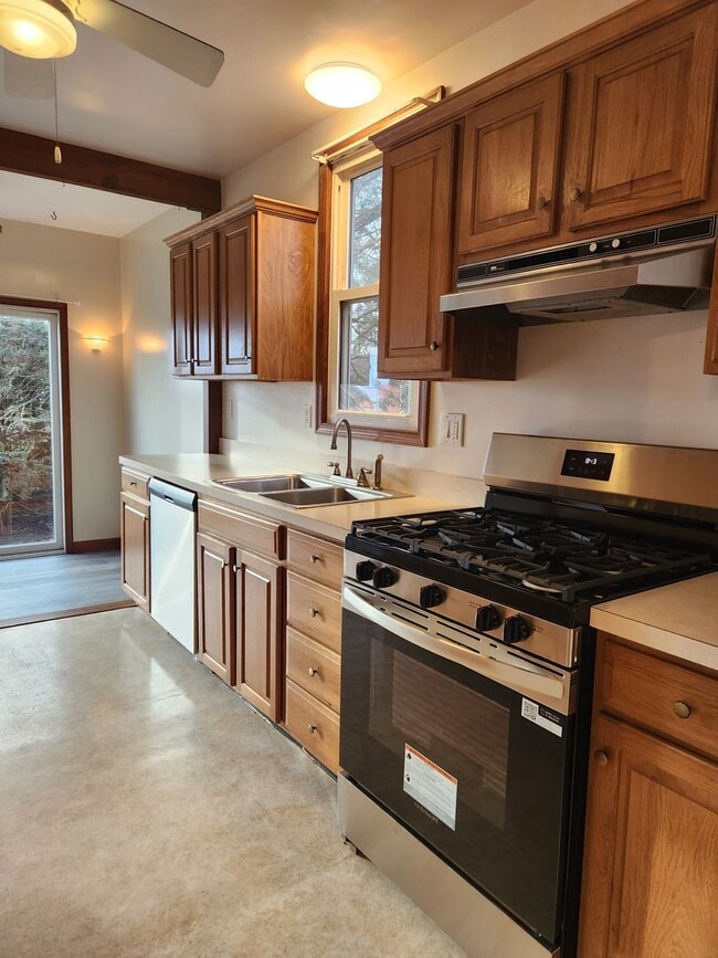 Foto del edificio - 120 Cooper St