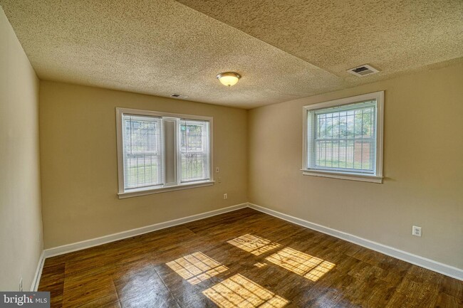 Foto del edificio - 2801 Jasper St SE