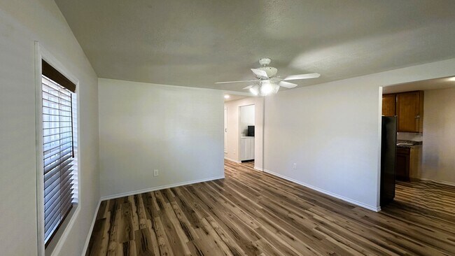 Foto del edificio - Cute 2 Bedroom House in Myrtle Creek!