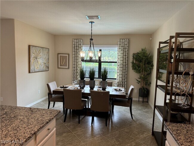 Building Photo - 14687 Carva Ln