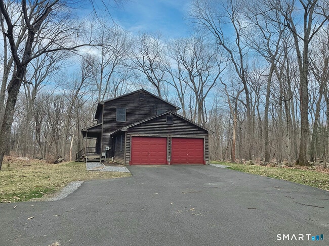 Building Photo - 1315 Purchase Brook Rd