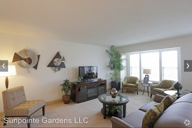 Foto del edificio - 7466 Stephen Dr