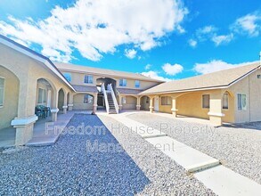 Building Photo - 2341 E Calvada Blvd