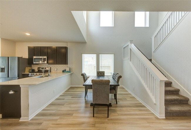 Building Photo - 20951 New Proper Dr
