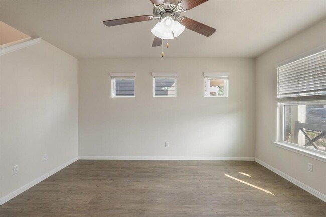 Foto del edificio - 18000 Malnati Dr