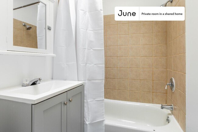 Foto del edificio - Room in Shared 3 bed/2 bath home