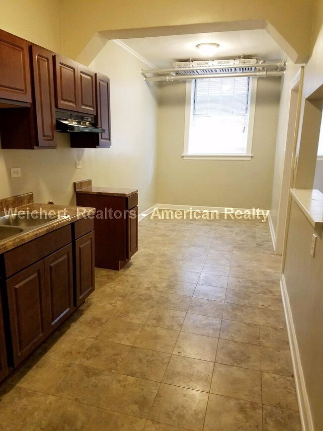 Foto del edificio - 1508 W Fargo Ave