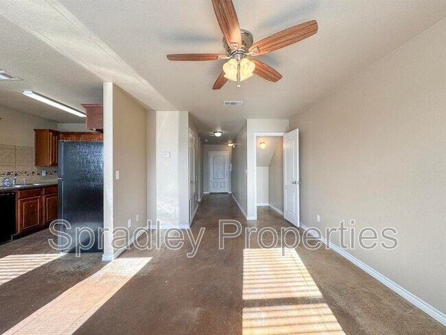 Foto del edificio - 778 E Ridge Blvd