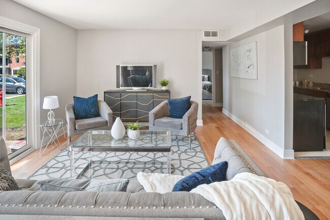 Foto del edificio - 10118 Old Orchard Ct