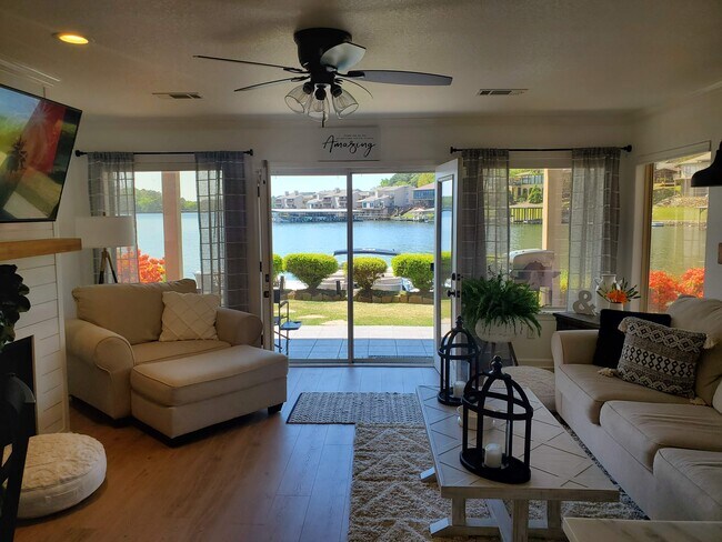 Foto del edificio - 188 Villa Pt