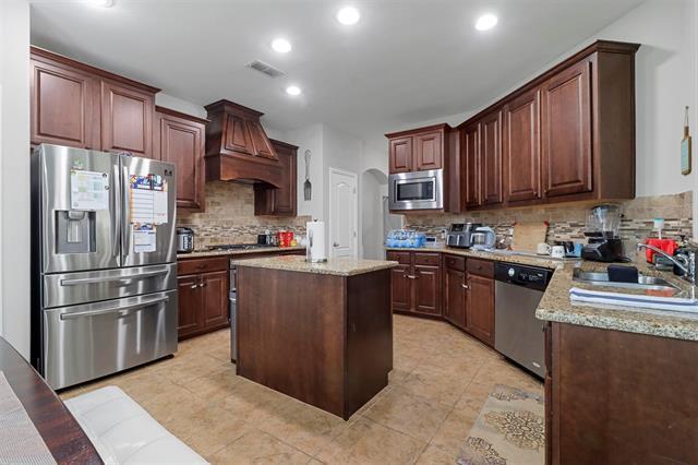 Building Photo - 1501 Martin Creek Dr