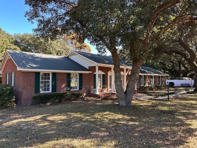 Foto del edificio - Home on High Tide