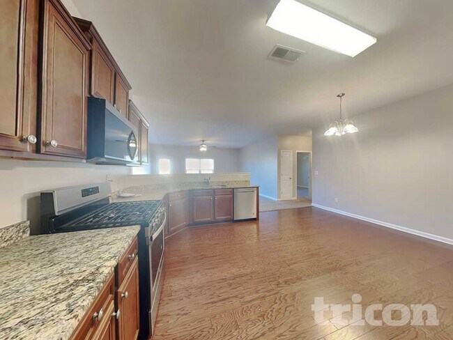 Foto del edificio - 3663 Shale Ln SE