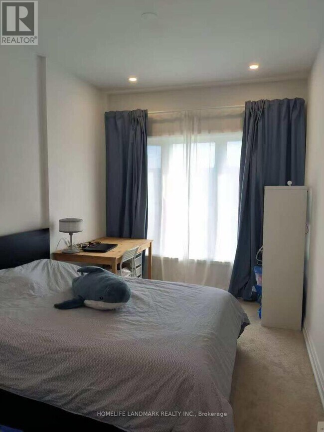 Photo du bâtiment - 12 Persica St