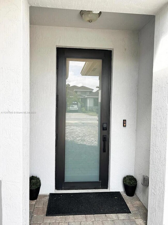 Foto del edificio - 2878 SW 150th Ct