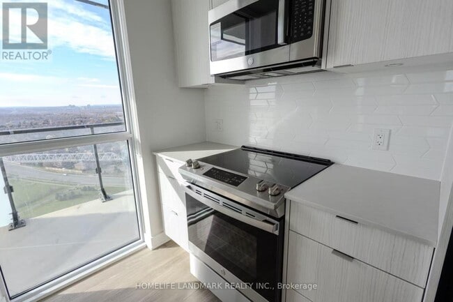 Building Photo - 4130 Parkside Village Dr