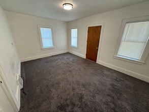 Building Photo - 1626 Villa Ave