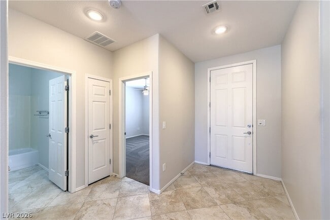Building Photo - 2171 Idaho Falls Dr