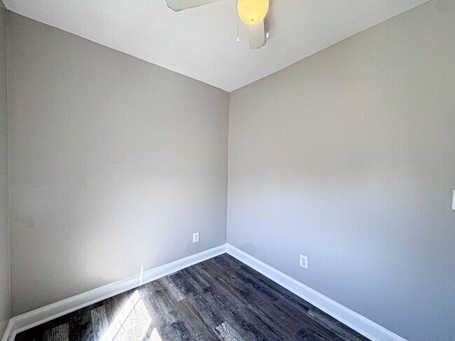 Foto del edificio - 4630 Hillside Rd SE