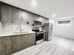 Building Photo - 8805 Carson Way SW