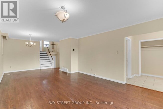 Building Photo - 40 Bellbury Crescent
