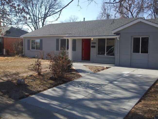 Cute 4 bed 2 bath in Hoffman Heights! - Cute 4 bed 2 bath in Hoffman Heights! House