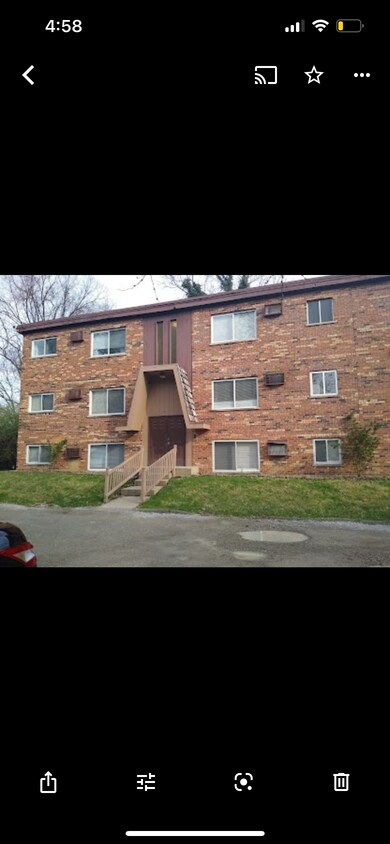 Primary Photo - 926 Marion Ave