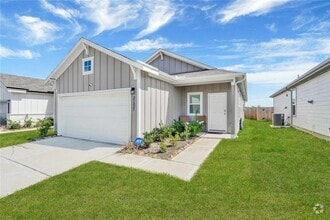 Building Photo - 23823 Escardilla Dr