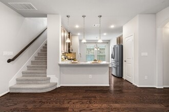 Building Photo - 239 Little Dog Dr